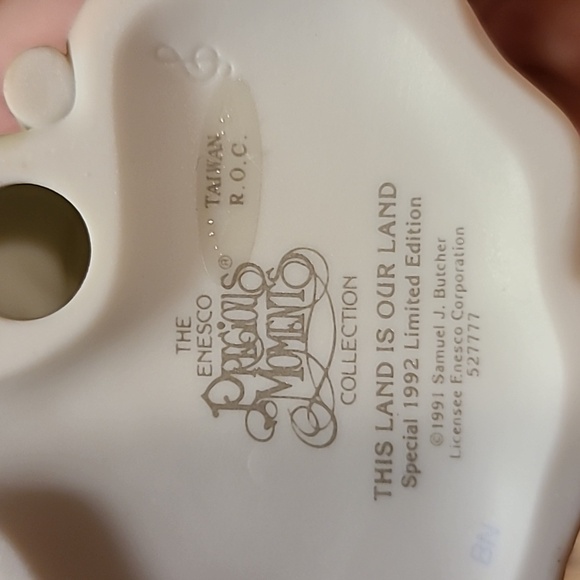 Precious Moments This Land Is Our Land Figurine - Picture 7 of 9